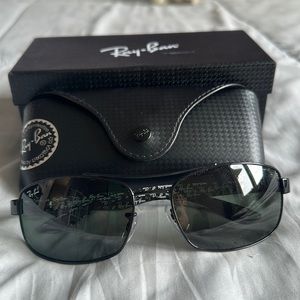 Brand New Black Ray Ban Sunglasses